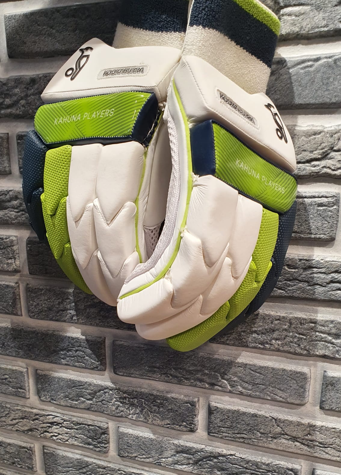 Kookaburra Kahuna Players Batting Gloves